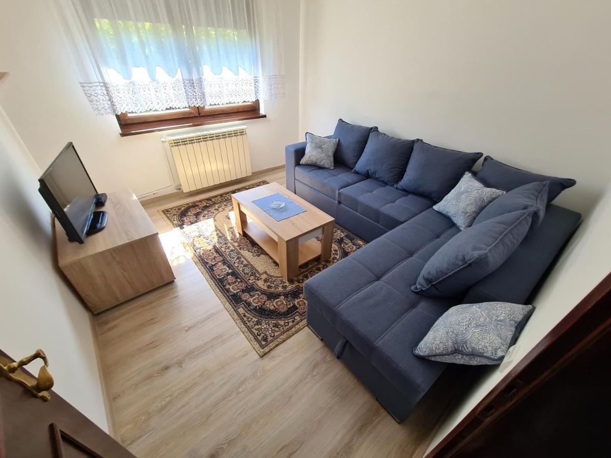 Apartamento In Pavlovic Banja Koviljača Exterior foto